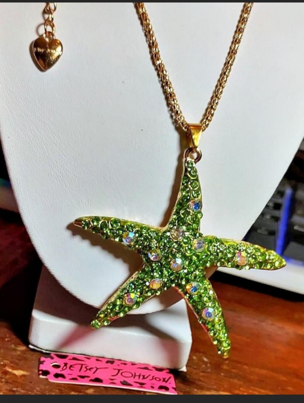 Betsey Johnson Lime Green Crystal Starfish Necklace with Gold Chain